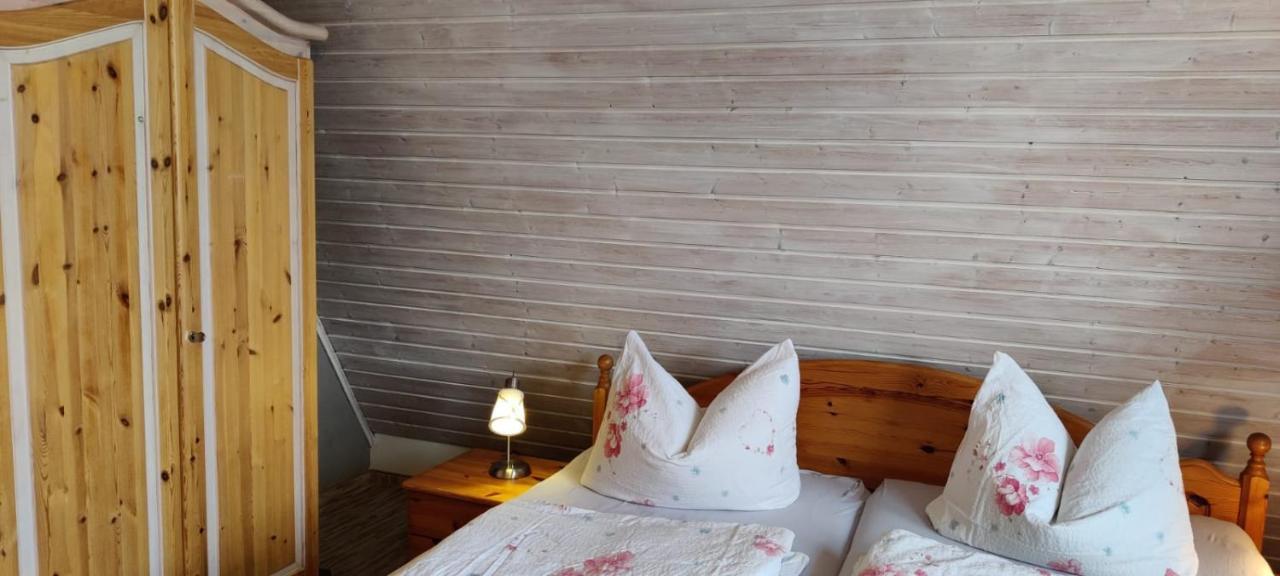 Ferienwohnung Im Rohrdachhaus Wustrow  Kültér fotó